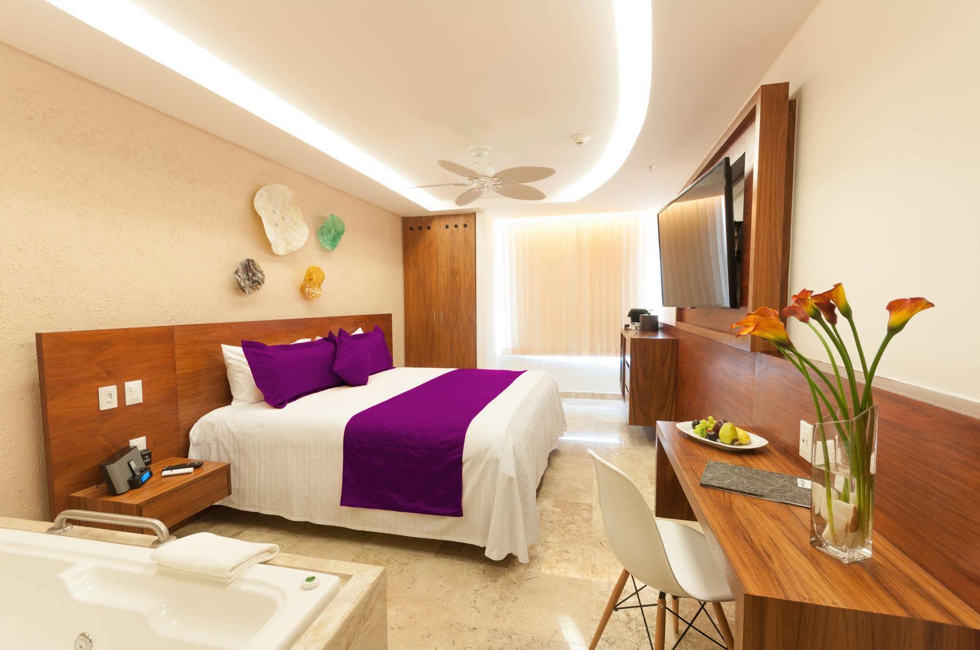 Senses Quinta Avenida Hotel By Artisan (Adults Only) Playa del Carmen Exterior foto
